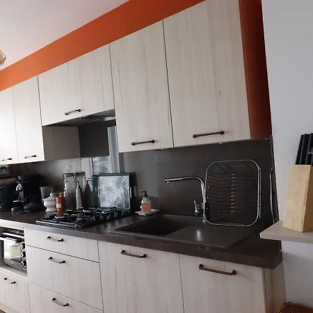 Apartment Lumineux 3p A - Centre-ville, Proche Marche - 4 Pers, Parking - Non Fumeur, Pas D'animaux - Fr-1-738-27 Royan