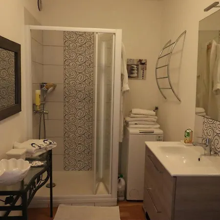 Lumineux 3p A - Centre-ville, Proche Marche - 4 Pers, Parking - Non Fumeur, Pas D'animaux - Fr-1-738-27 Apartment *